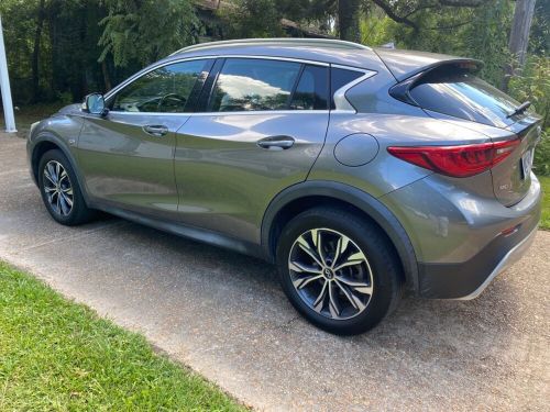 2017 infiniti qx30 base