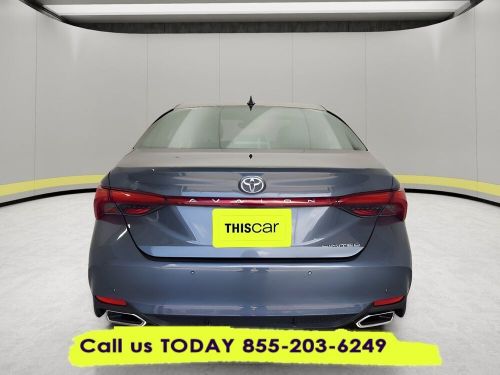 2022 toyota avalon limited