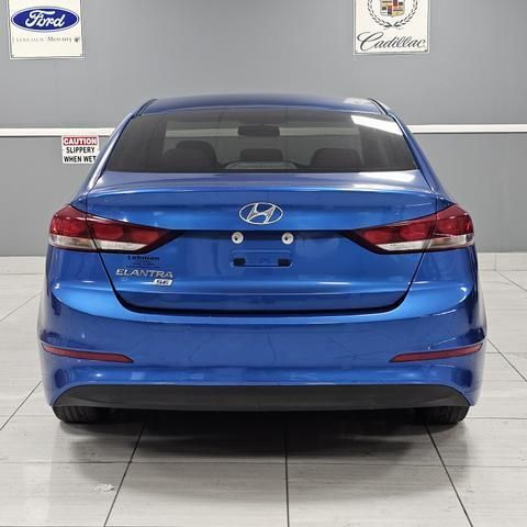 2018 hyundai elantra se sedan 4d