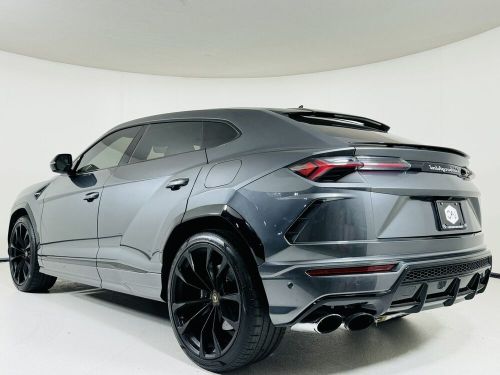 2019 lamborghini urus