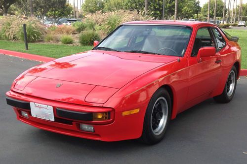 1983 porsche 944 coupe red all original 5 spd a/c 9687 miles 2.5l mint condition