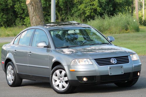 2005 volkswagen passat tdi diesel heated leather sunroof clean carfax mint rare!