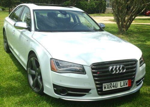 2013 audi s8 quattro sedan 4-door, white, perfectly maintained