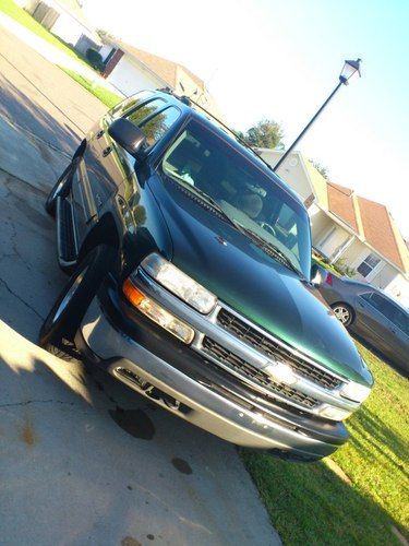 2001 chevy tahoe ls sport utility 4-door 5.3l one owner, 145k miles $6,200