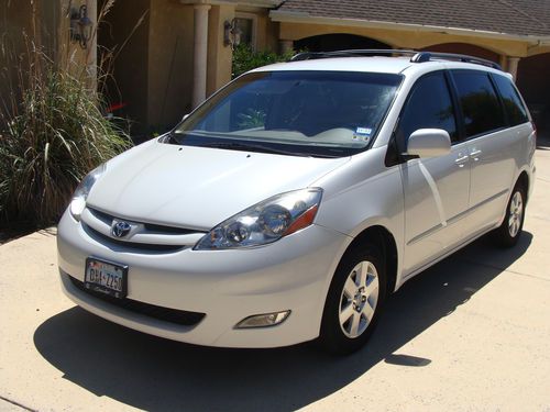 2008 toyota sienna xle mini passenger van 5-door 3.5l