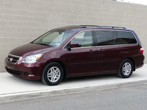 Beautiful 2007 honda odyssey ex-l. navigation, dvd. sunroof. leather. 129k miles