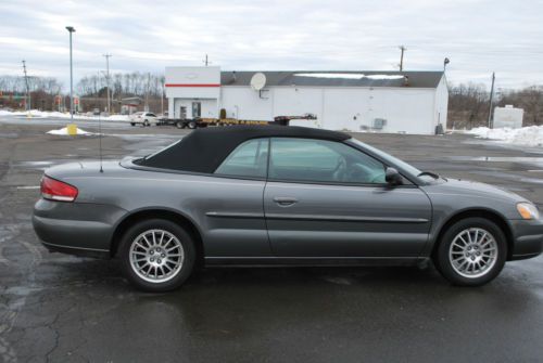 Chrysler sebring convertible, clean runs good no reserve