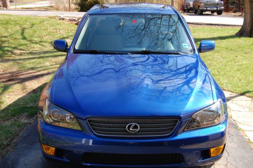 2003 lexus is300 base sedan 4-door 3.0l