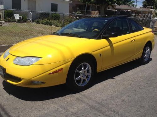 2001 saturn sc2 3 door limited &#034;bumblebee&#034; edition.  #83 of 99.  must see!!!!