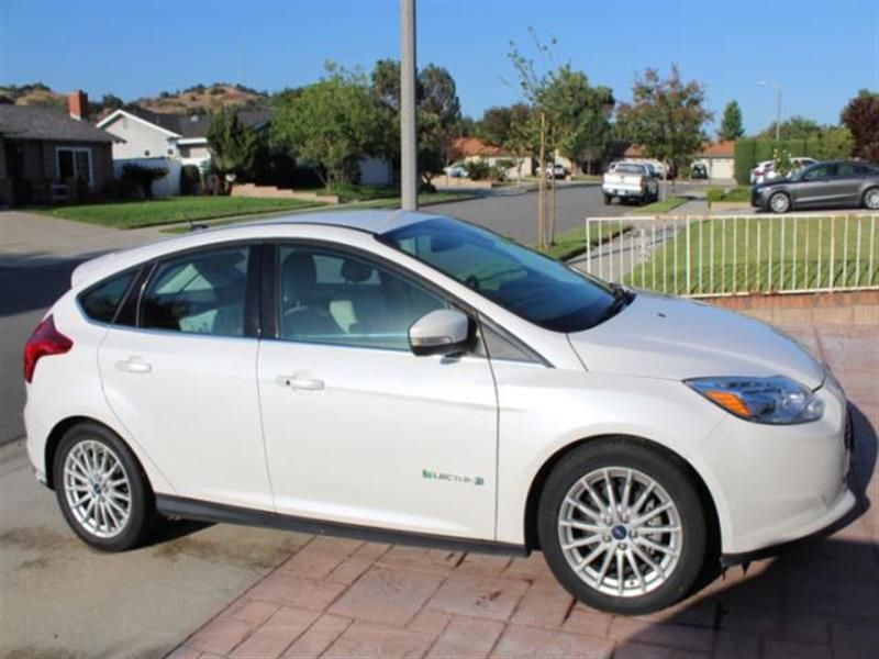sell-used-2012-ford-focus-electric-in-sacramento-california-united