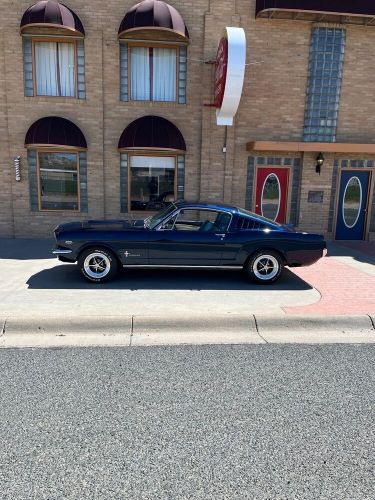 1965 ford mustang fastback