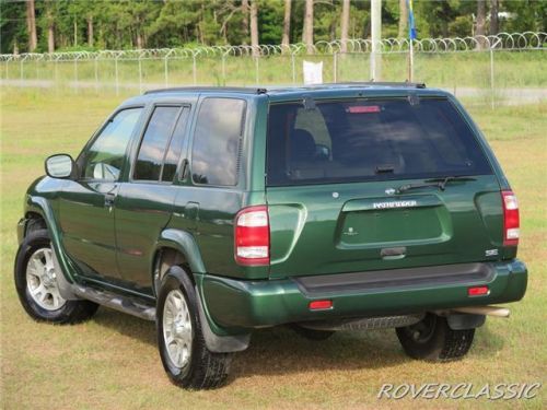 2000 nissan pathfinder se