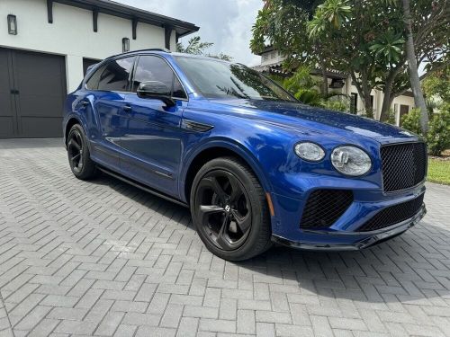 2022 bentley bentayga s