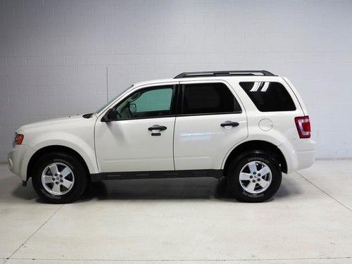 We finance !! better than new escape xlt !!