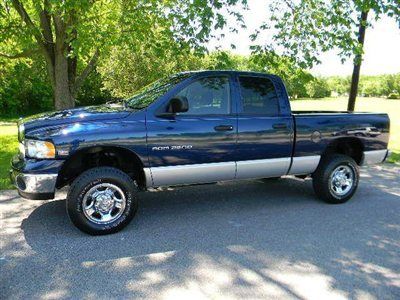 2004 dodge quad cab 4x4 slt.*68000 actual miles!*hemi v8 powered and a show dog!