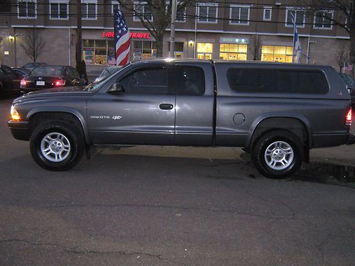 2002 dodge dakota base extended cab pickup 2-door 3.9l