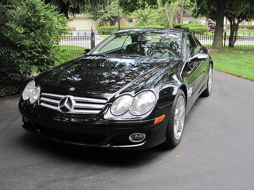 Sl 550 black on black 51407 miles,  excellent condition, mb certified 4/2011