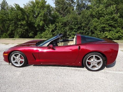 **low miles** 2006 corvette - reserve below retail price!