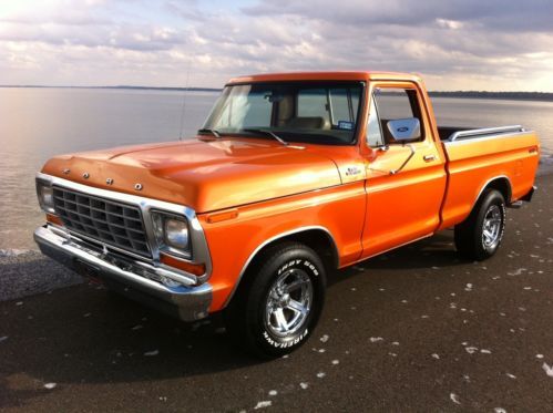 Classic custom ford truck, fully restored, big block 460, beautiful