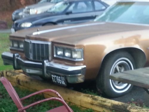 1976 pontiac bonneville brougham coupe 2-door 6.6l