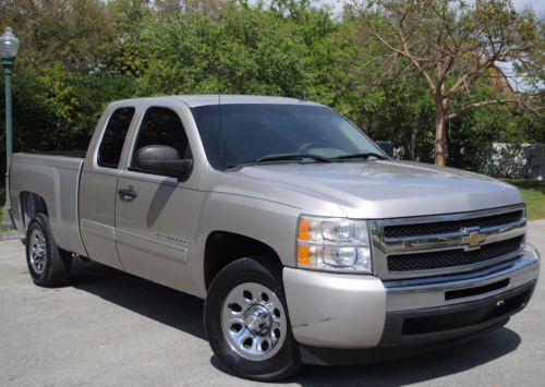 2009 silverado 1500 ls 4.8l v8, 2wd aut trans, ext cab, clear title, no reserve.