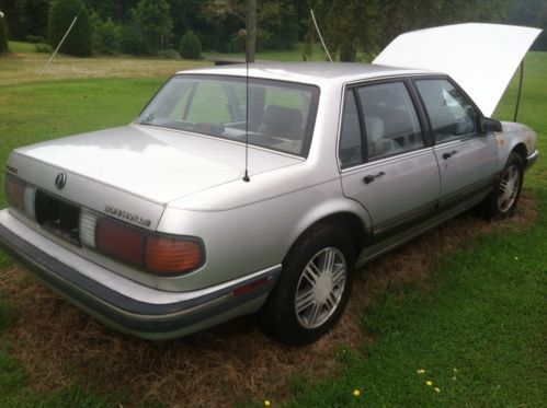 1991pontiac 4 door sedan