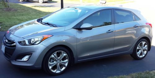 2013 hyundai elantra gt w/ manual trans - excellent condition: 10,792 miles