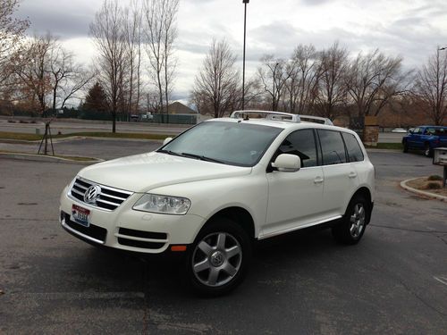 2004 volkswagen touareg tdi sport utility 4-door 4.9l