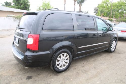 2014 chrysler town &amp; country touring