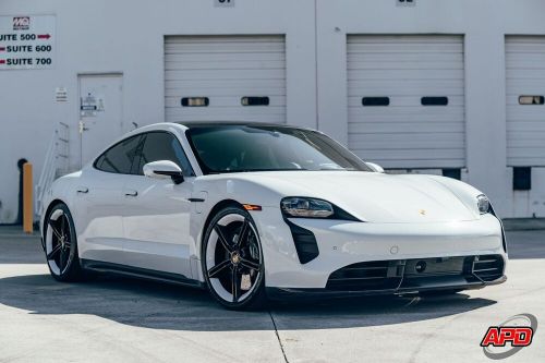 2022 porsche taycan taycan turbo s