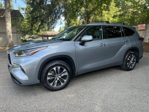 2021 toyota highlander xle