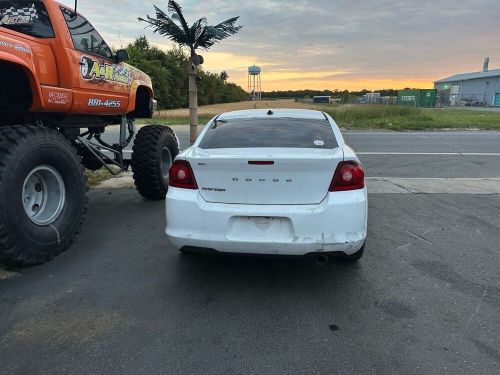 2013 dodge avenger sxt 4dr sedan