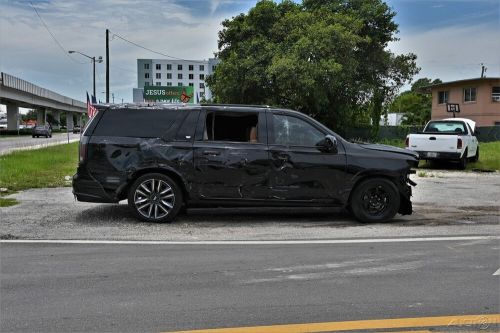 2021 cadillac escalade sport