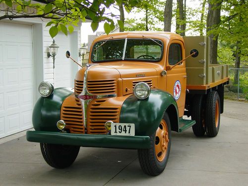 1947 dodge 1.5 ton great northern railway maintence dump truck.* restored*