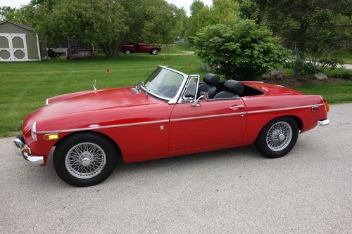 Mg: mgb  convertible 1970