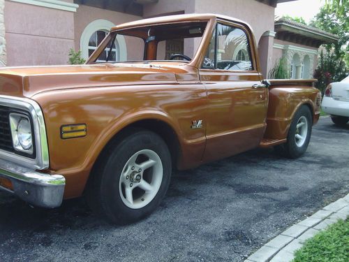 1971   chevy  c10  short wheel base !  stepside!  396 big block !