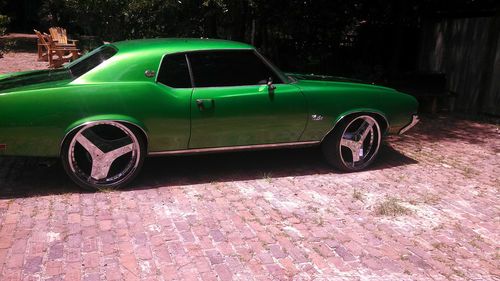 Custom sound system olds cutlass