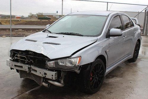 08 mitsubishi lancer evolution gsr damaged salvage wont last nice unit wont last