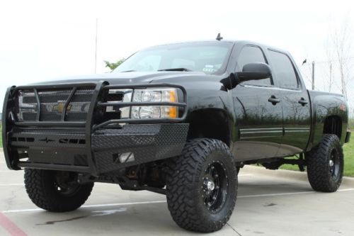 2009 chevrolet silverado z71 4wd, local trade, black edition , bad boy!!