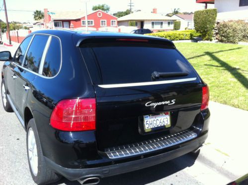 2004 porsche cayenne s sport utility 4-door 4.5l