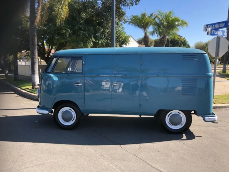 1961 volkswagen busvanagon