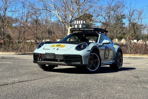 2023 porsche 911 dakar