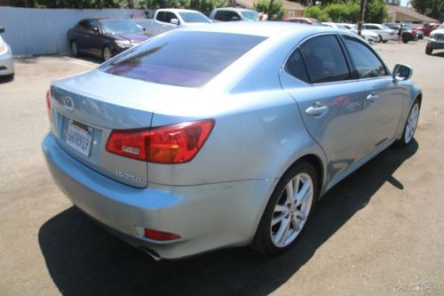 2006 lexus is