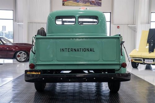 1955 international r-100