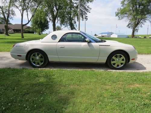 2002 ford thunderbird deluxe 2dr convertible