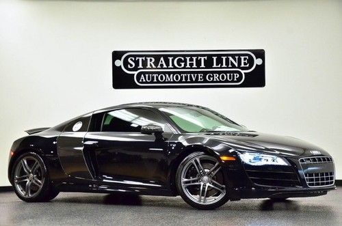 2011 audi r8 coupe v10 r-tronic black w/ carbon fiber