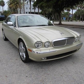 2006 jaguar xj vdp we finance! gold/ivory leather tvs nav 48k sdn 4dr 19' rims