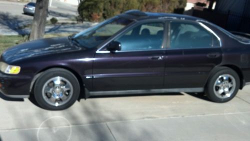 1997 honda accord se sedan 4-door 2.2l