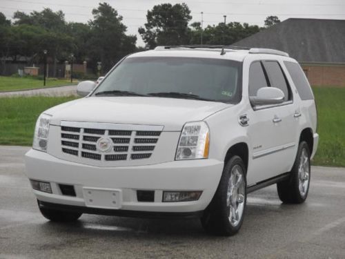 2011 cadillac escalade hybrid sport utility 4-door 6.0l - 47,423 miles