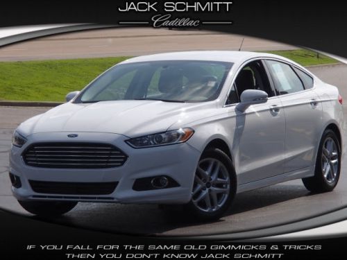 2013 ford fusion se